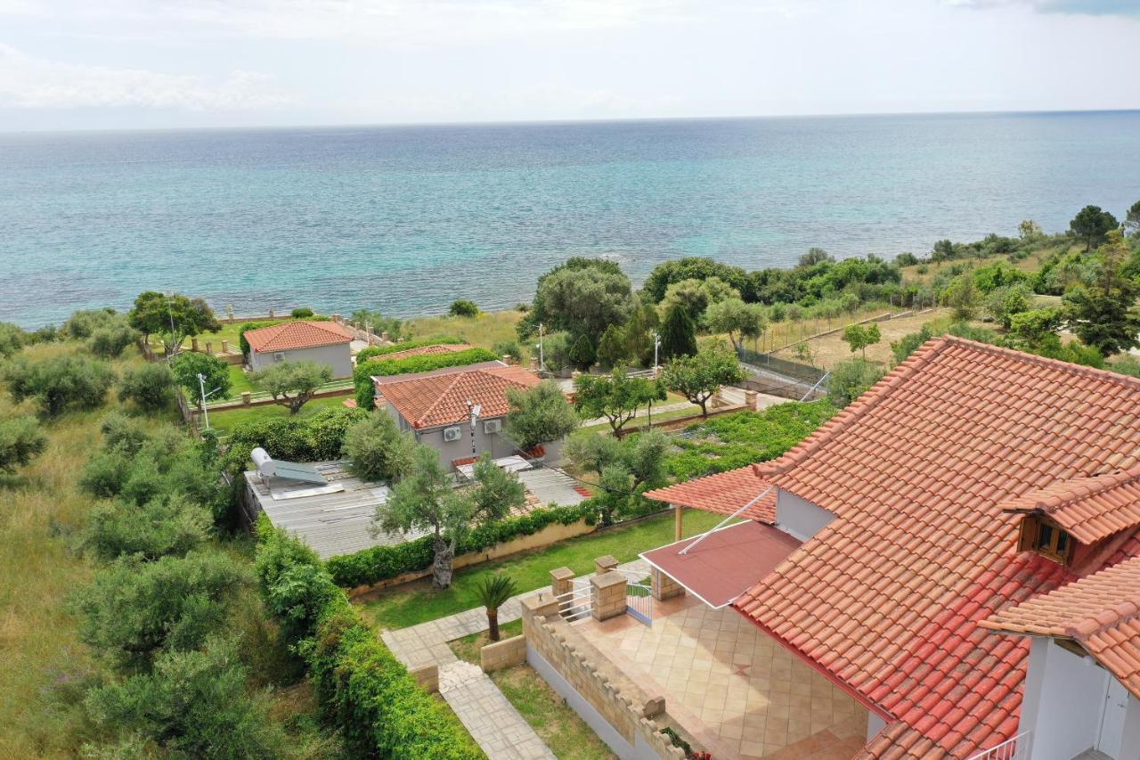 Alexandros Seaside Family Apartments & Villas - Paradise, 7' From Petalidi Kalamaki  Exterior foto